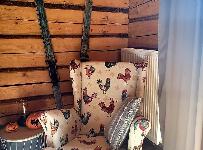 Za Siódmą Górą * Czerwienne