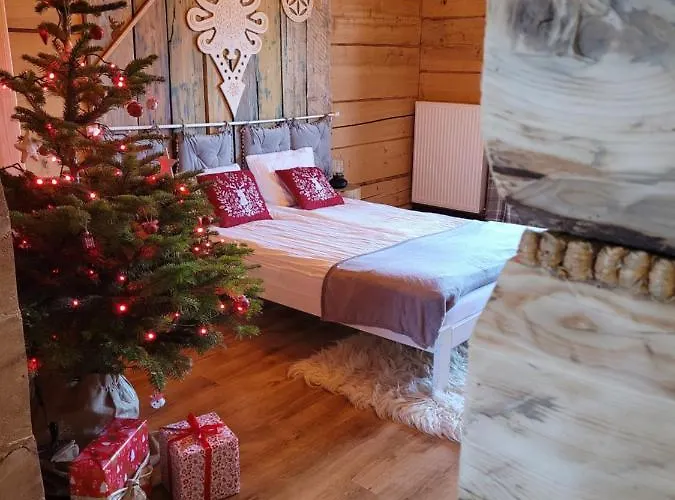 Za Siódmą Górą Apartamento Czerwienne